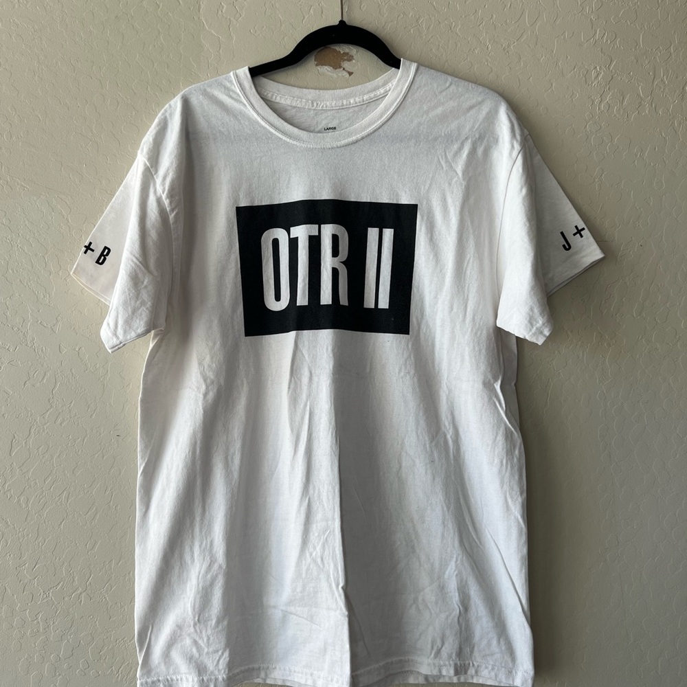 On The Run Beyonce and Jay-Z Concert Tee